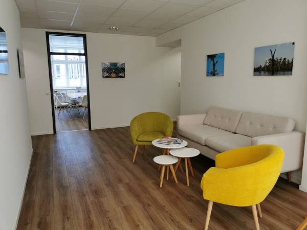 Lichtdurchflutete Büroräume in Bürogemeinschaft im Hanseviertel, — Bild 7
