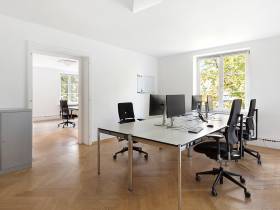 Coworking / Büros / Einzelarbeitsplätze zentral in Altbauvilla