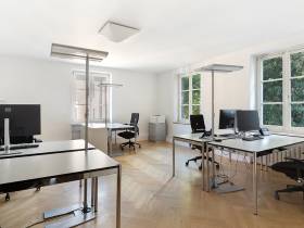 Coworking / Büros / Einzelarbeitsplätze zentral in Altbauvilla